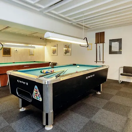 Apartman 6 Person On A In