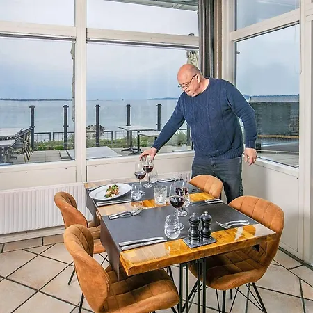 6 Person On A In Apartamento Fåborg